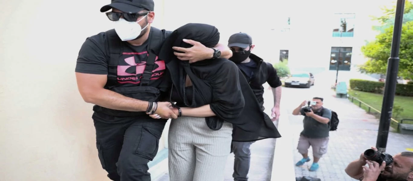 Επίθεση με βιτριόλι: Τι έδειξε το κινητό της 35χρονης (βίντεο)